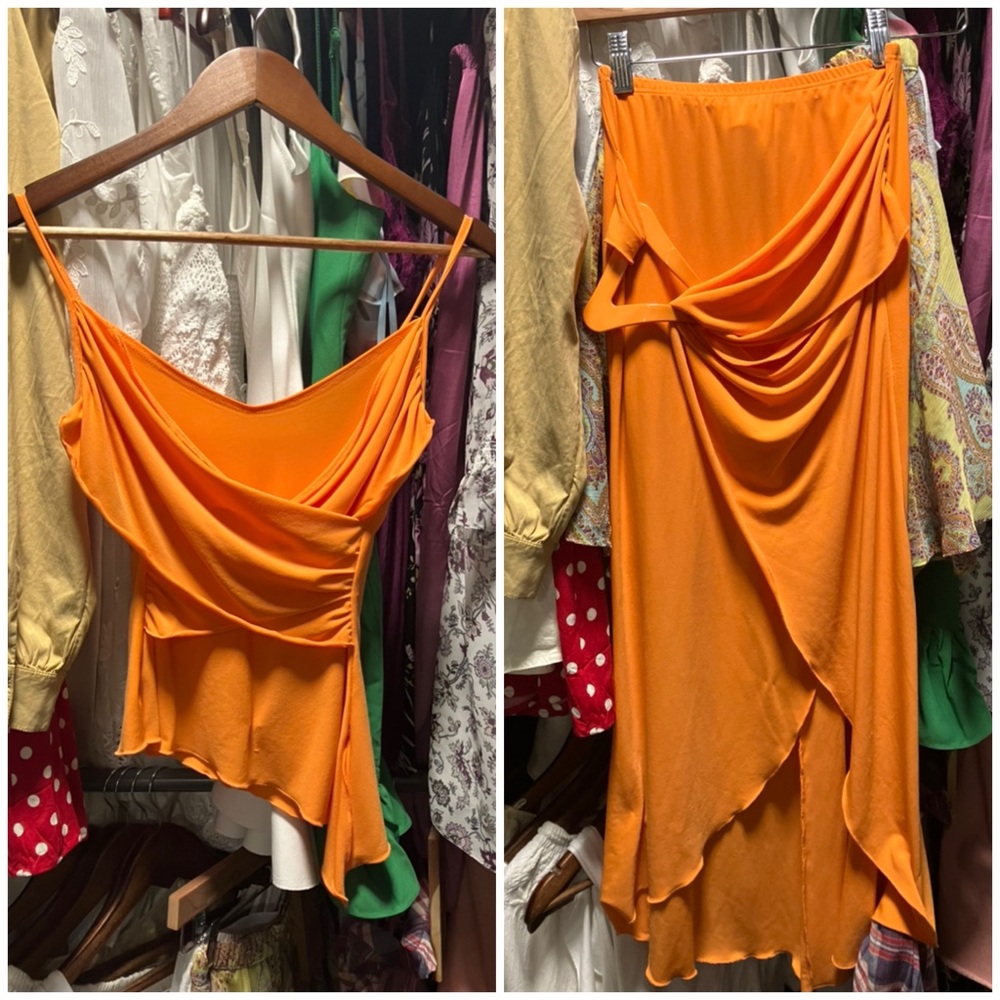 Stunning Vintage Skirt Set